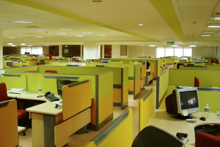 Office Cubicle Etiquette Top Management Tips